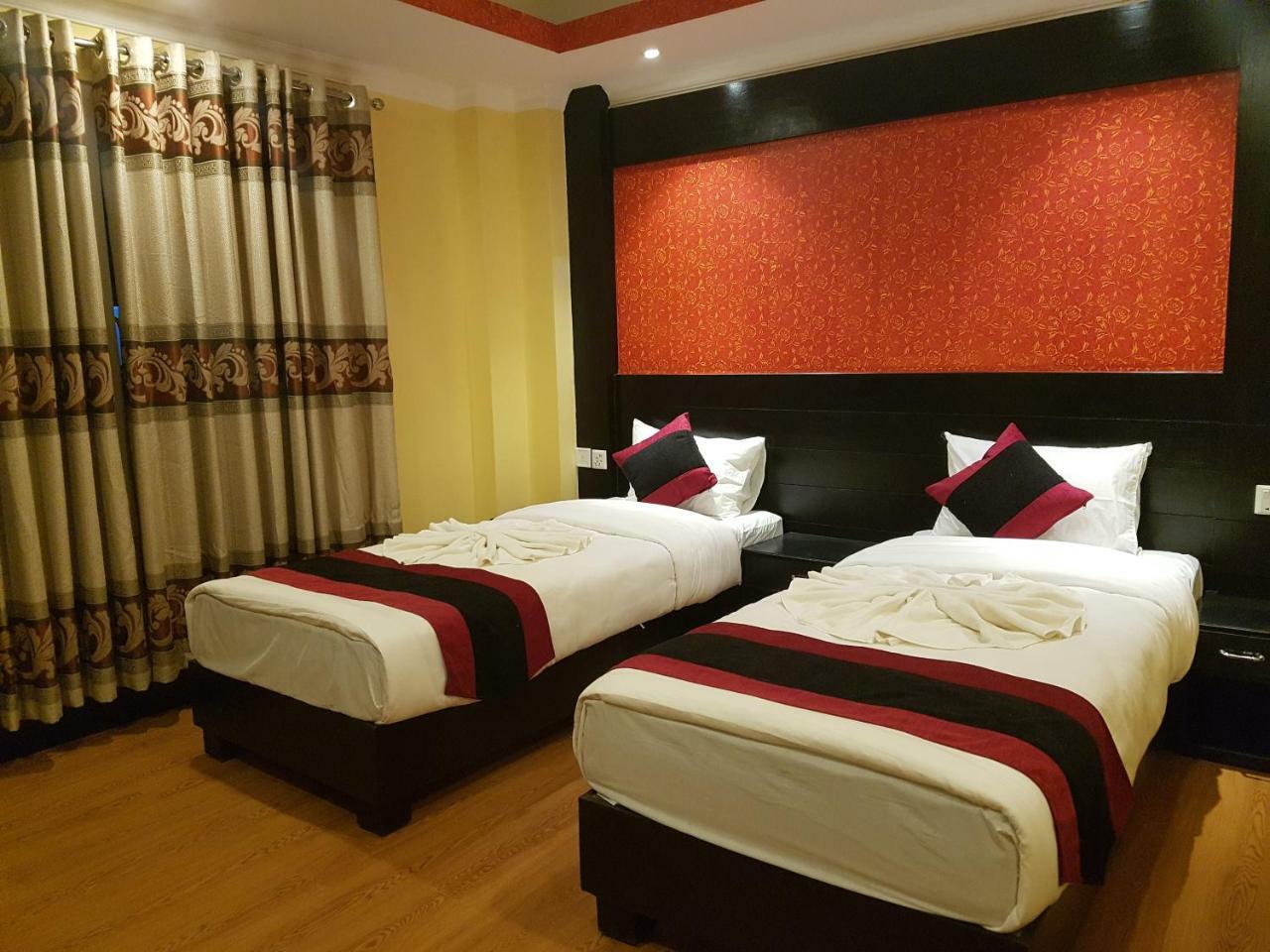 Kathmandu Regency Hotel Exteriör bild