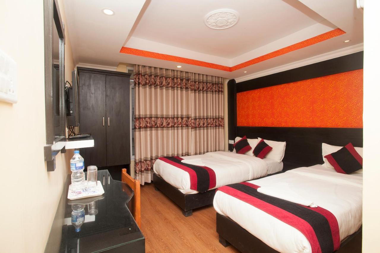 Kathmandu Regency Hotel Exteriör bild