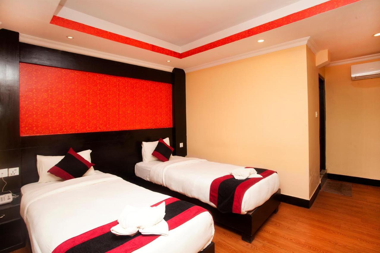 Kathmandu Regency Hotel Exteriör bild